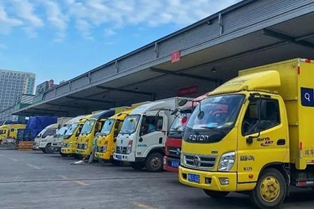 广州蓬莱路正规搬家公司搬运工居民搬家提供1.5吨货车、厢货车服务 广州公司搬家 搬厂搬仓库